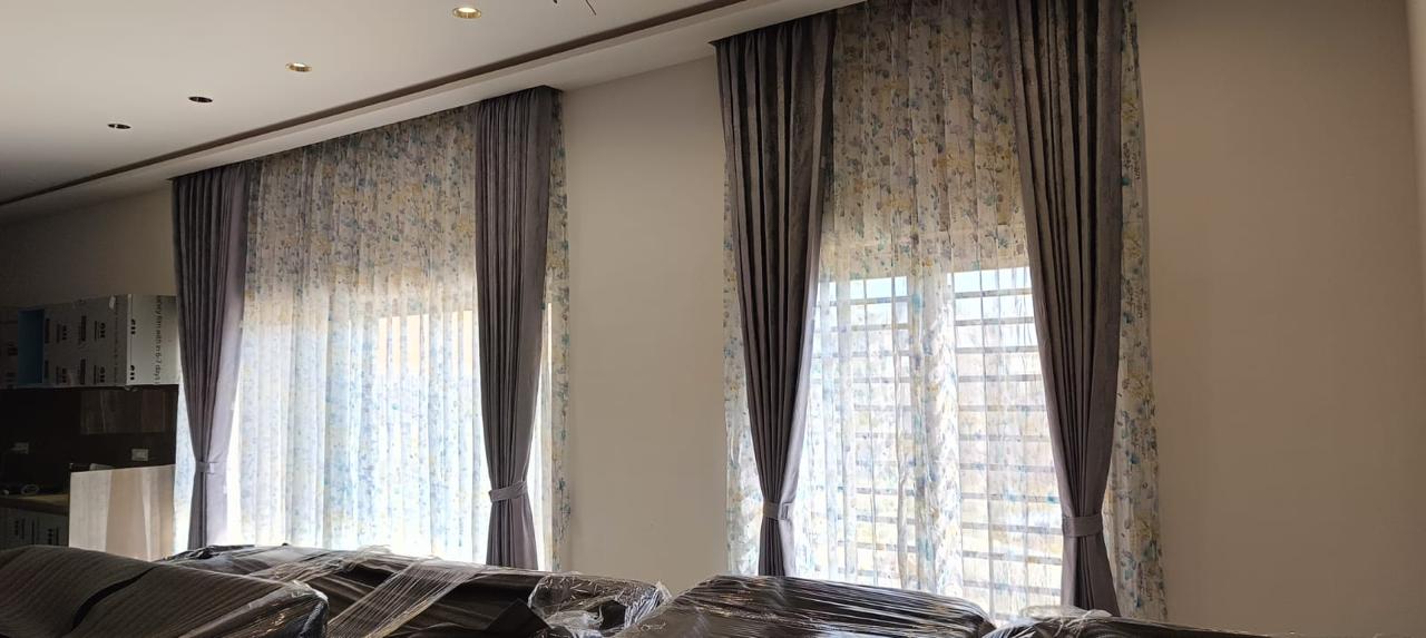Curtain Designing Installation